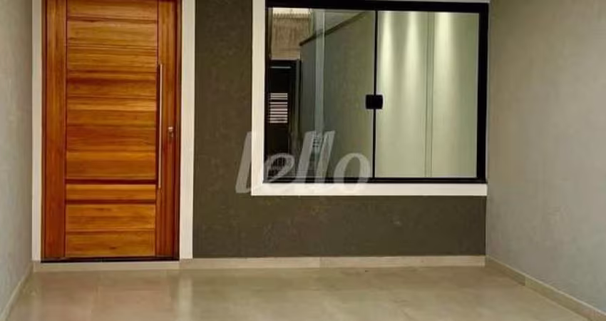 Casa com 3 quartos à venda na Rua Eponina, 152, Vila Carrão, São Paulo