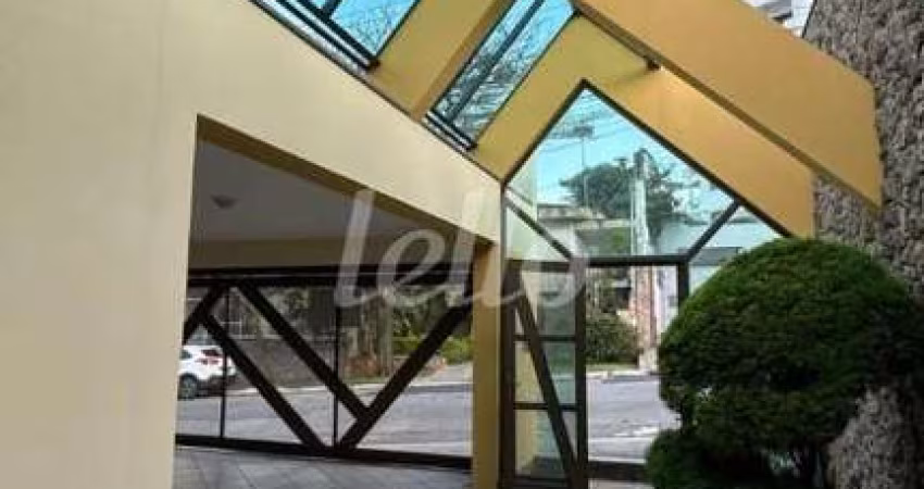 Casa com 3 quartos à venda na Rua Joaquim de Moura e Lacerda, 203, Jardim Avelino, São Paulo