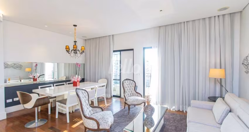 Apartamento com 3 quartos à venda na Avenida Portugal, 277, Brooklin Paulista, São Paulo