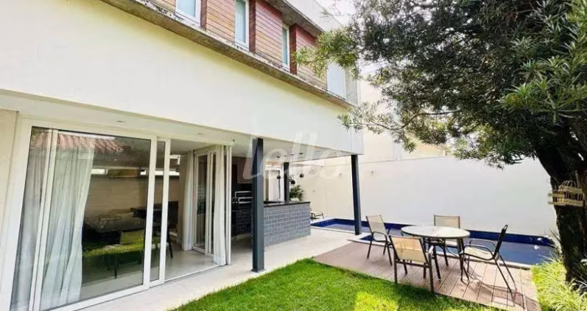Casa em condomínio fechado com 4 quartos à venda na Rua Vicente Leporace, 382, Campo Belo, São Paulo