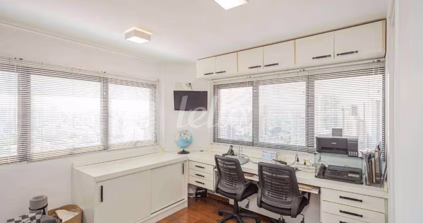 Apartamento com 3 quartos à venda na Rua Tiquatira, 517, Bosque da Saúde, São Paulo