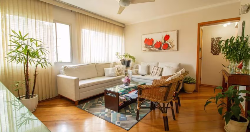 Apartamento com 3 quartos à venda na Avenida da Aclimação, 193, Aclimação, São Paulo