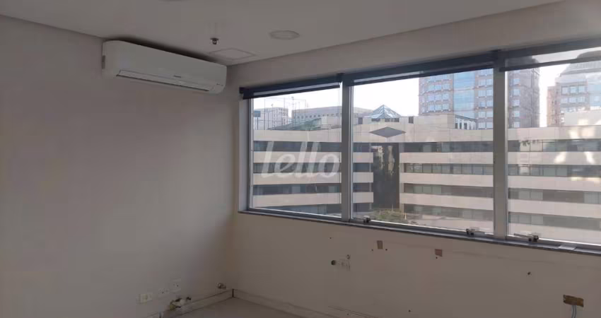 Sala comercial com 1 sala à venda na Rua Alexandre Dumas, 1601, Chácara Santo Antônio, São Paulo