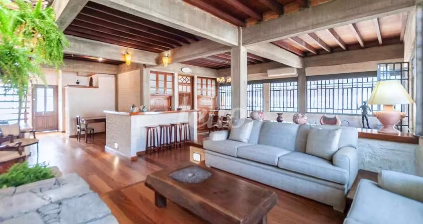 Casa com 3 quartos à venda na Rua Iraci, 283, Jardim Paulistano, São Paulo