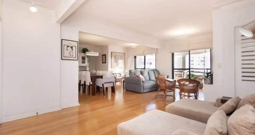 Apartamento com 3 quartos à venda na Rua Girassol, 1540, Vila Madalena, São Paulo