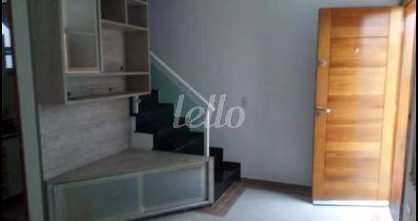 Casa em condomínio fechado com 3 quartos à venda na Rua Dois de Janeiro, 485, Vila Salete, São Paulo