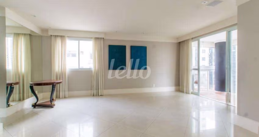 Apartamento com 3 quartos à venda na Rua Araguari, 536, Vila Uberabinha, São Paulo