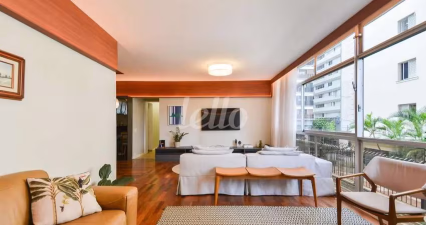 Apartamento com 3 quartos à venda na Rua Lisboa, 151, Cerqueira César, São Paulo