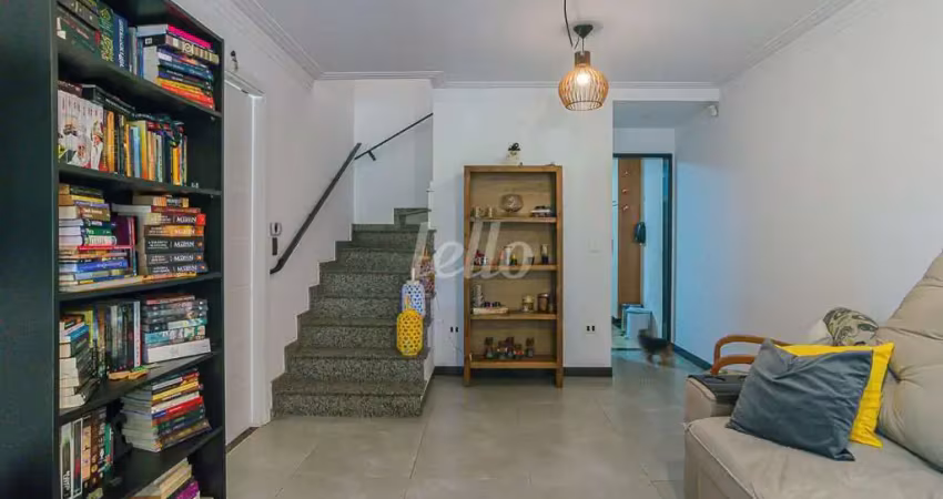 Casa com 3 quartos à venda na Rua Caracaxá, 924, Vila Nivi, São Paulo