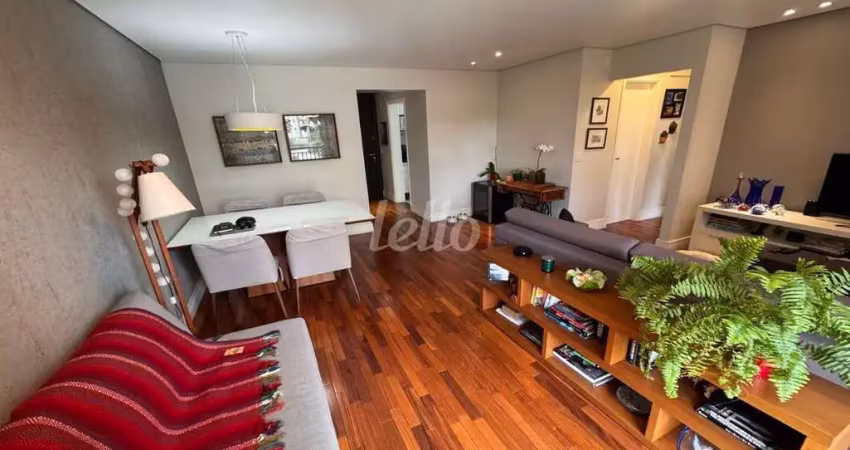 Apartamento com 3 quartos à venda na Rua Dias de Toledo, 402, Saúde, São Paulo