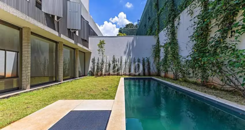 Casa em condomínio fechado com 4 quartos à venda na Avenida Professor Fonseca Rodrigues, 1748, Alto de Pinheiros, São Paulo