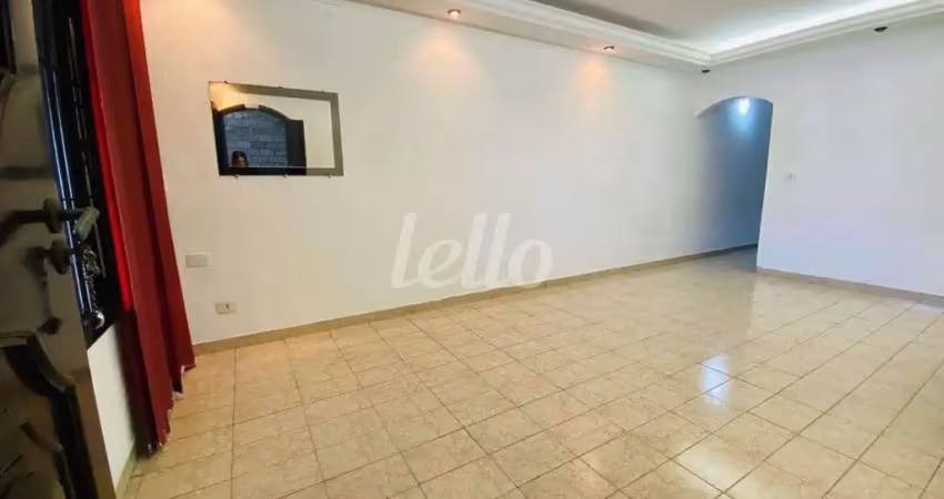 Casa com 3 quartos à venda na Rua Rio de Janeiro, 257, Cidade São Jorge, Santo André