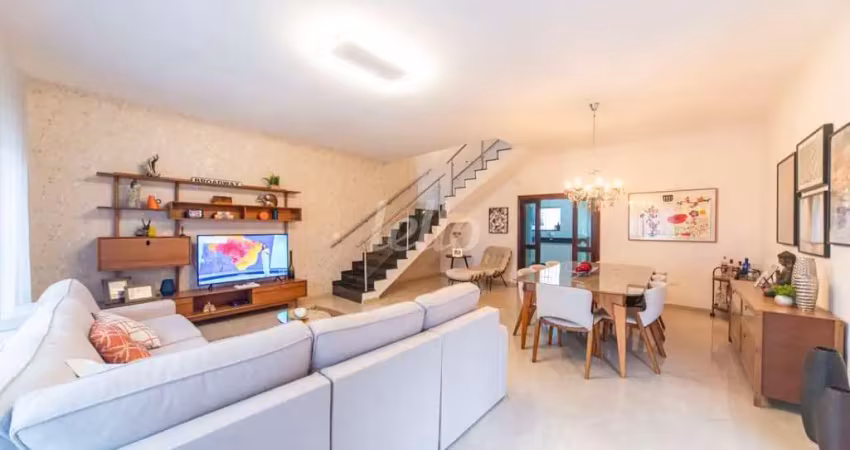 Casa com 3 quartos à venda na Rua dos Capuchinhos, 126, Vila Alpina, Santo André