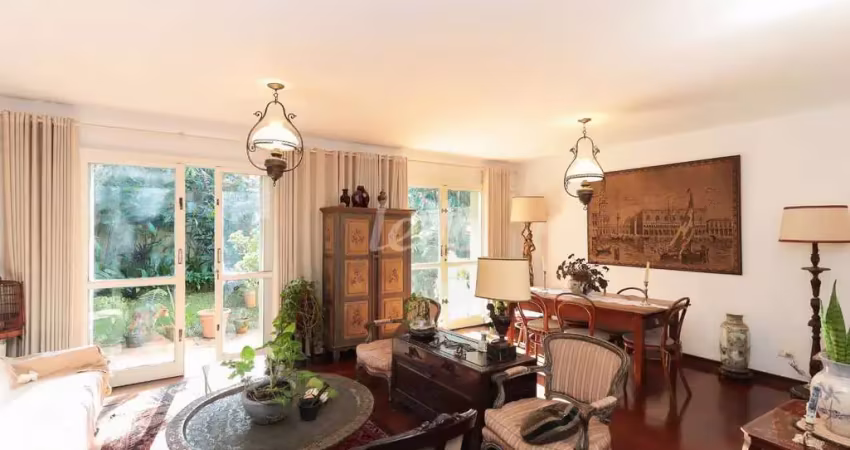 Casa com 3 quartos à venda na Rua João Álvares Soares, 345, Campo Belo, São Paulo