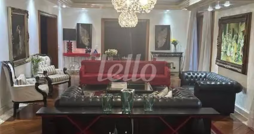 Apartamento à venda na Avenida Doutor Cesário Bastos, 55, Vila Bastos, Santo André