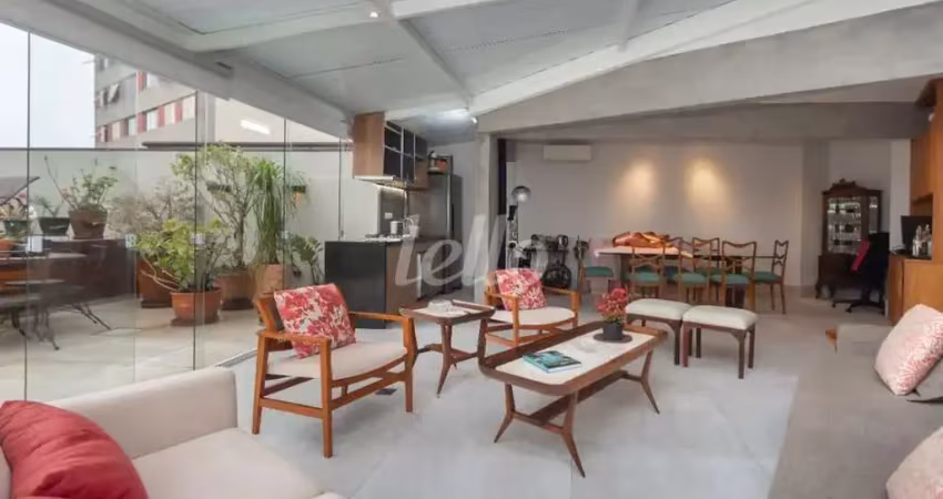 Apartamento com 3 quartos à venda na Rua João Moura, 1362, Pinheiros, São Paulo
