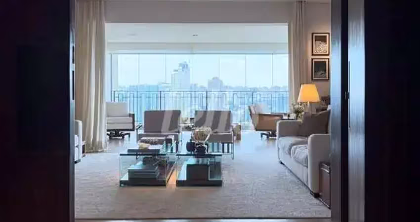 Apartamento com 3 quartos à venda na Rua Armando Petrella, 431, Jardim Panorama, São Paulo