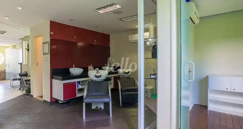 Casa comercial com 9 salas à venda na Rua Martiniano de Carvalho, 457, Bela Vista, São Paulo
