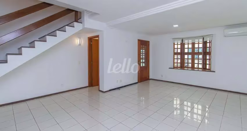 Casa com 3 quartos à venda na Rua João Vilhema, 22, Planalto Paulista, São Paulo