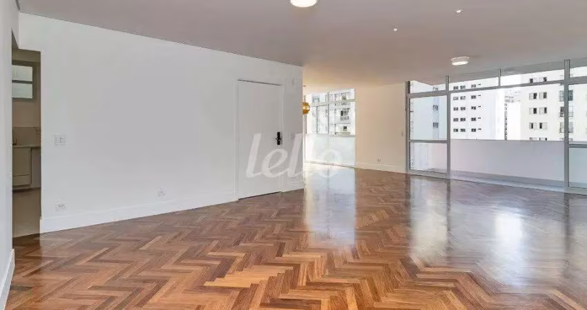 Apartamento com 3 quartos à venda na Rua São Vicente de Paula, 645, Santa Cecília, São Paulo