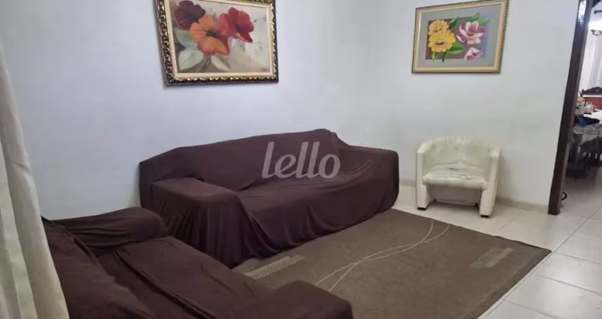 Casa com 3 quartos à venda na Rua Jaboticabal, 322, Vila Bertioga, São Paulo