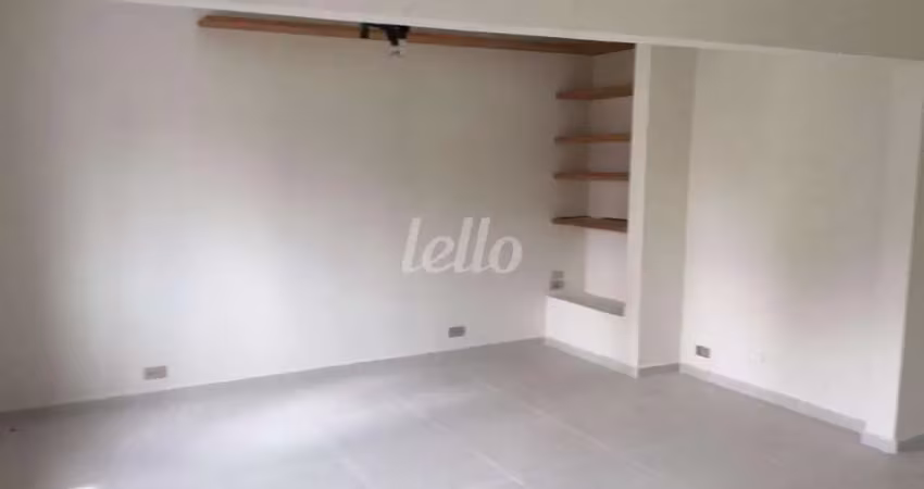 Casa com 2 quartos à venda na Rua Euclides Pacheco, 80, Vila Gomes Cardim, São Paulo