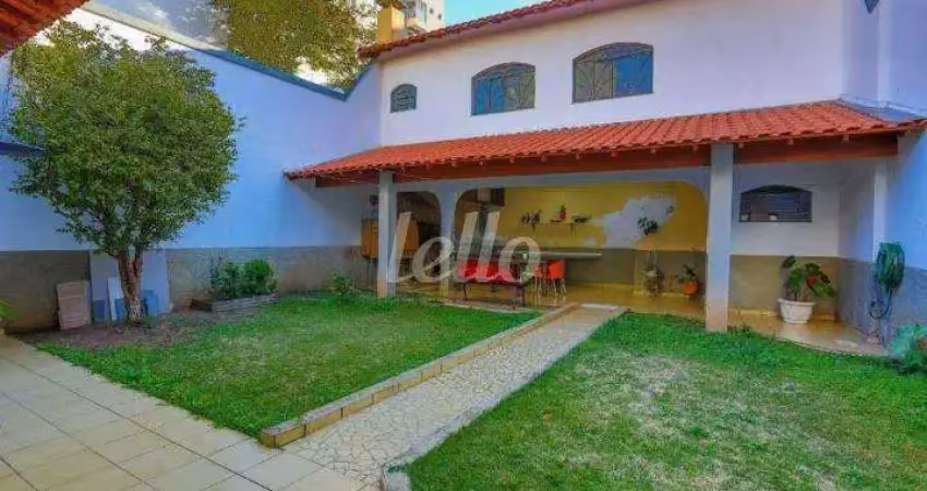 Casa comercial com 3 salas à venda na Rua Antônio Bastos, 734, Vila Bastos, Santo André