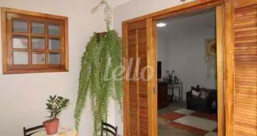 Casa com 3 quartos à venda na Rua Oliveira Martins, 125, Vila Dionisia, São Paulo