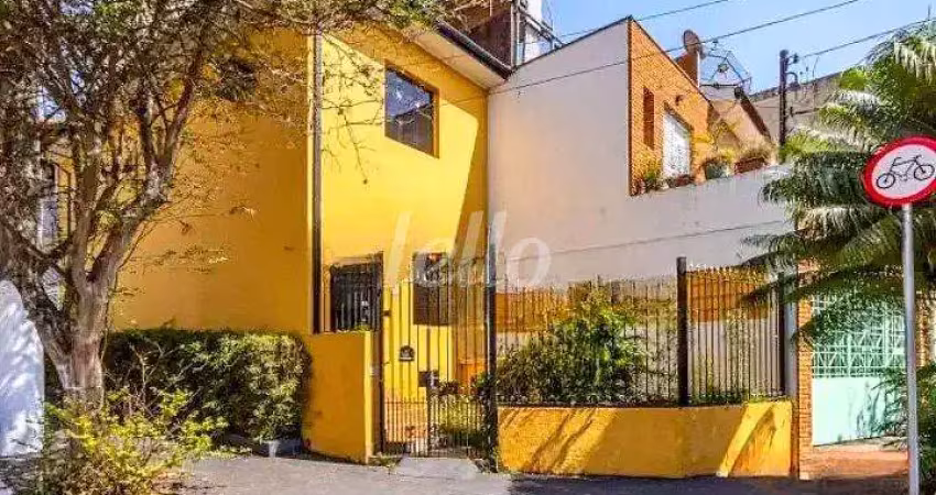 Casa comercial com 4 salas à venda na Rua Jaboticabal, 346, Vila Bertioga, São Paulo