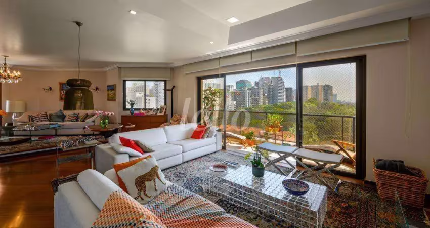 Apartamento com 3 quartos à venda na Alameda Itu, 547, Vila Caraguatá, São Paulo
