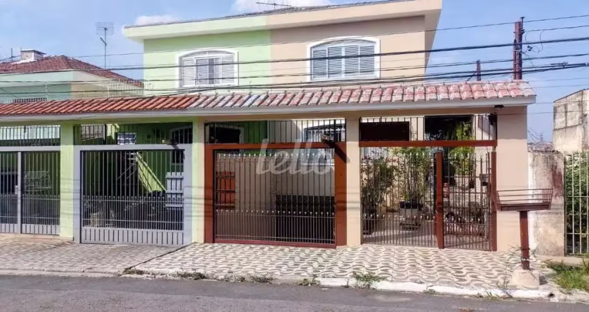 Casa com 3 quartos à venda na Rua General Martiniano Espínola, 54, Parque Casa de Pedra, São Paulo