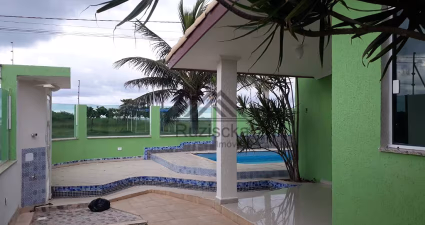 CASA FRENTE MAR, BAIRRO CIBRATEL EM ITANHAÉM -