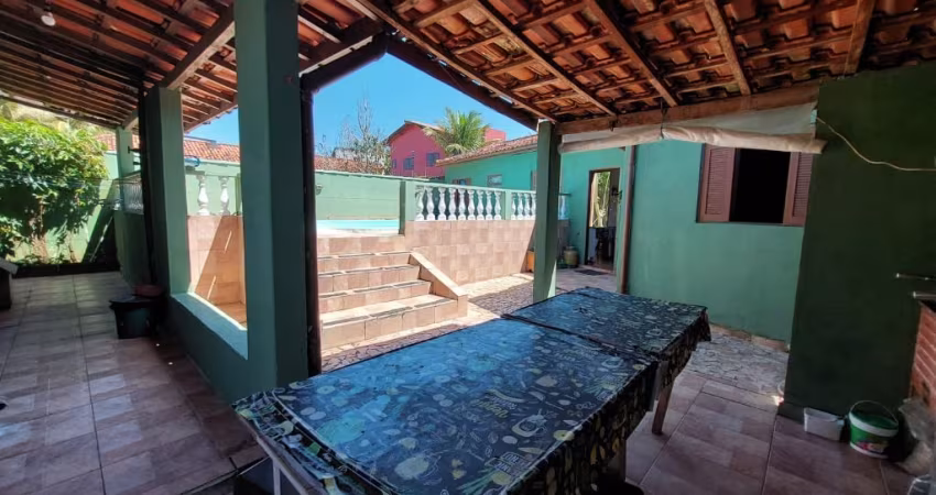 CASA COM PISCINA 5 DORMITÓRIOS A 100 METROS DO MAR .