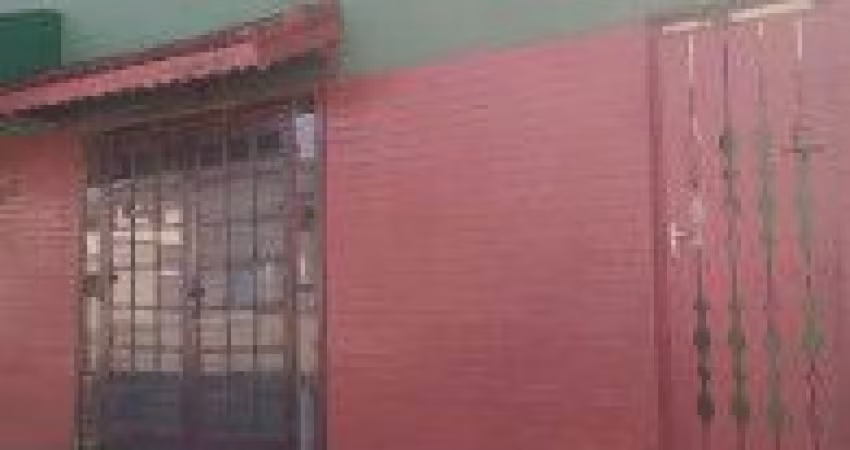 Salão comercial no bairro Balneário Gaivota, localizado lado praia, em rua asfaltada - Pizzaria montada com: salão com mesas, forno a lenha,área externa, depósito, estoque e 02 WCs.