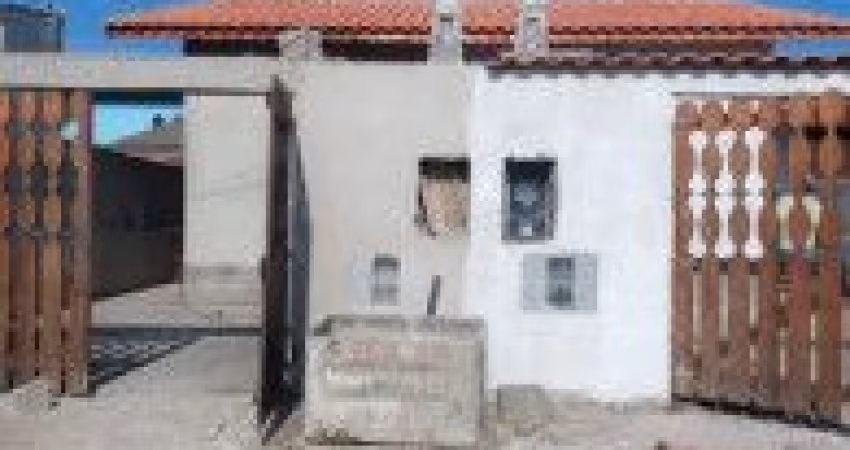 Excelente casa no bairro Jardim Santa Terezinha, em Itanhaém.