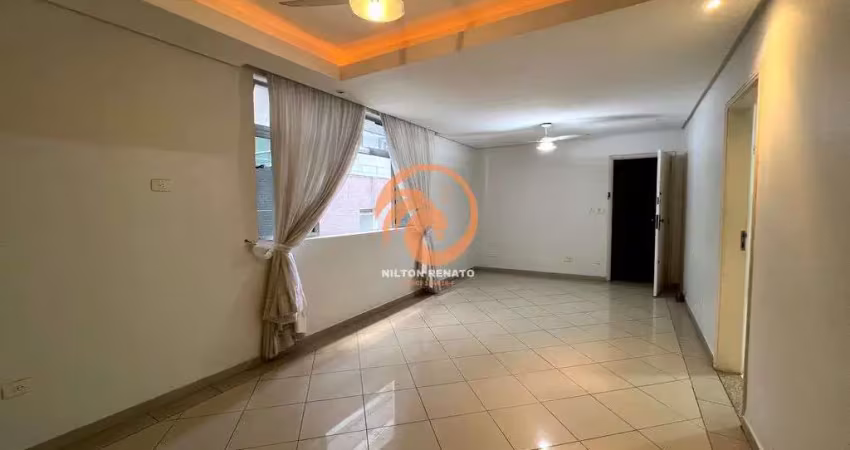 Apartamento á venda com 2 dormitórios e dependência no josé menino em santos