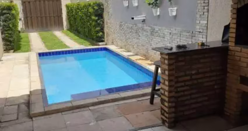 Casa com 3 quartos à venda na Antônio Barros, 1919, Guajerú, Fortaleza