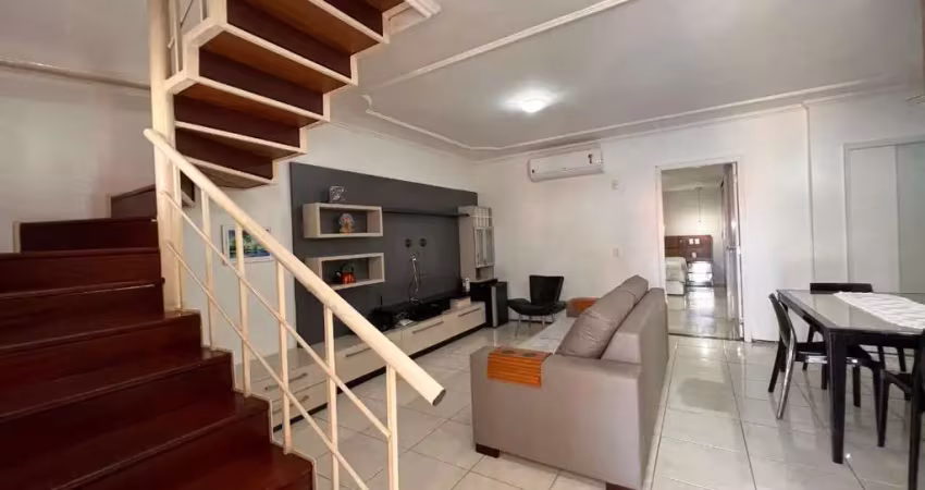 Casa em condomínio fechado com 4 quartos à venda na Rua Teofredo Goiana, 885, Cidade dos Funcionários, Fortaleza