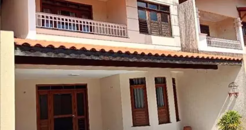 Casa em condomínio fechado com 3 quartos à venda na Rua Escrivão Azevedo, 367, Cidade dos Funcionários, Fortaleza