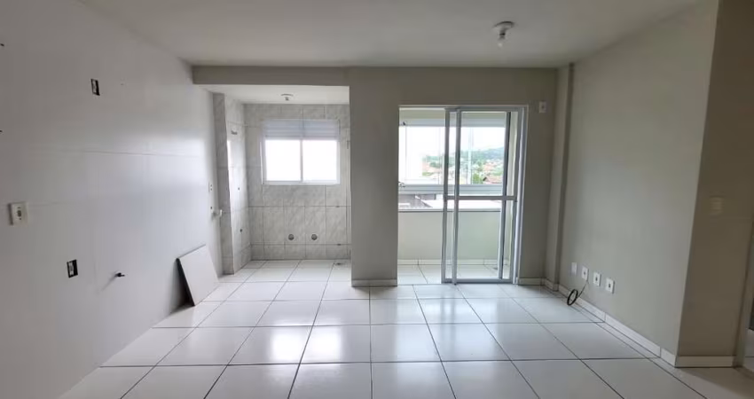 Apartamento para Venda em Criciúma, Brasilia, 2 dormitórios, 1 banheiro, 1 vaga
