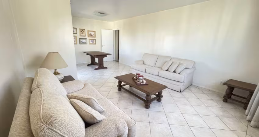 Apartamento para Venda em Criciúma, Centro, 3 dormitórios, 1 suíte, 2 banheiros, 1 vaga