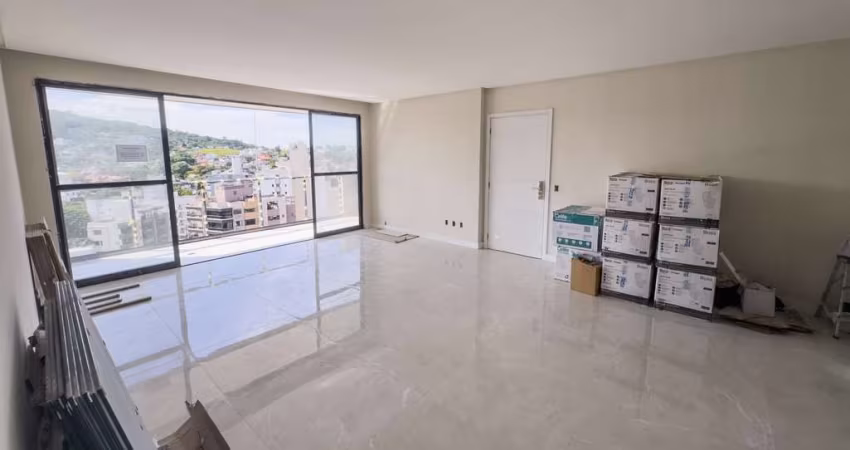 Apartamento para Venda em Criciúma, Pio Corrêa, 3 dormitórios, 3 suítes, 4 banheiros, 3 vagas