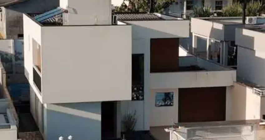 Casa para venda em criciúma, pinheirinho, 3 dormitórios, 1 suíte, 4 banheiros, 4 vagas