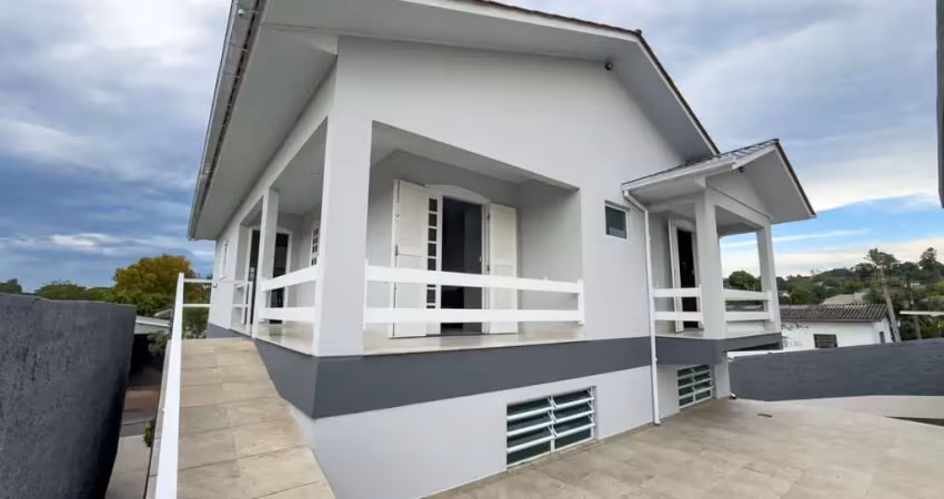 Casa para venda em criciúma, santo antônio, 3 dormitórios, 1 suíte, 3 banheiros, 2 vagas
