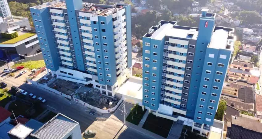 Apartamento para Venda em Criciúma, Santa Catarina, 2 dormitórios, 1 suíte, 2 banheiros, 2 vagas