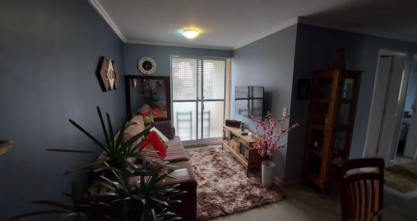 APARTAMENTO COM PLANTA AMPLA