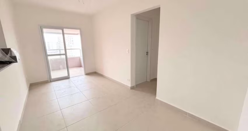 Apartamento com 1 dormitório à venda, 47 m² por R$ 350.000,00 - Vila Guilhermina - Praia Grande/SP