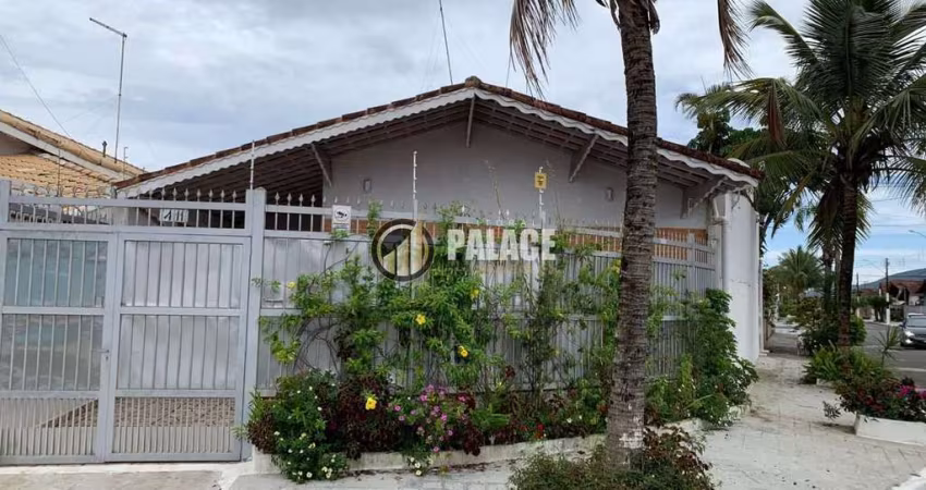 Casa semi-isolada com 3 dormitórios à venda, 80 m² por R$ 408.000,00 - Jardim Imperador - Praia Grande/SP