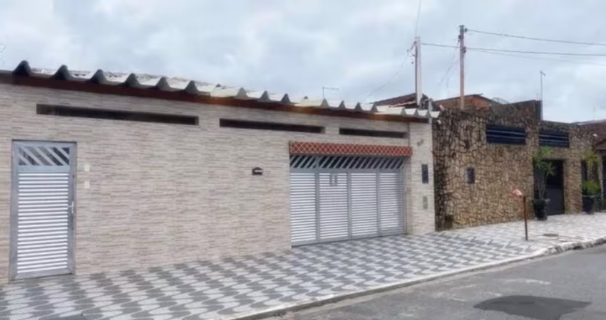 Casa com 5 quartos à venda na Rua Franklin Alves de Moura, 910, Vila Antártica, Praia Grande