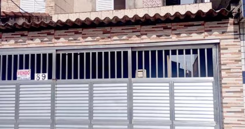 Sobrado Geminado 2 dormitórios, e Edícula com cozinha, dormitório e Wc, no Jardim Anhanguera em Praia Grande.